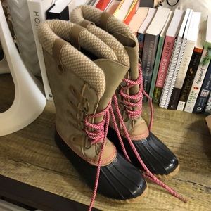 Super comfy and warm winter boots!